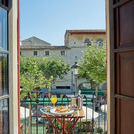 Ti Guest house